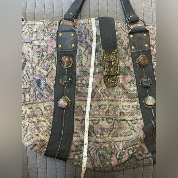 Free People Heartbreaker Jute Tote with Stone Embellishments NWOT - Picture 10 of 12